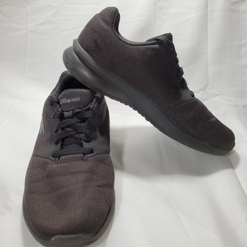 Skechers On The Go Womans GEN 5 Shoes Size 7.5
